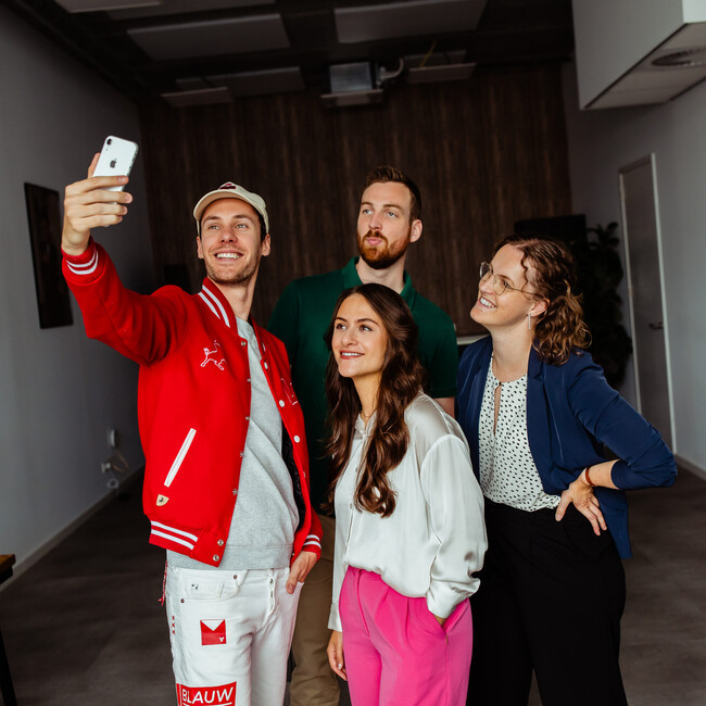 StudioHeartbeat_Sticky_Social-204